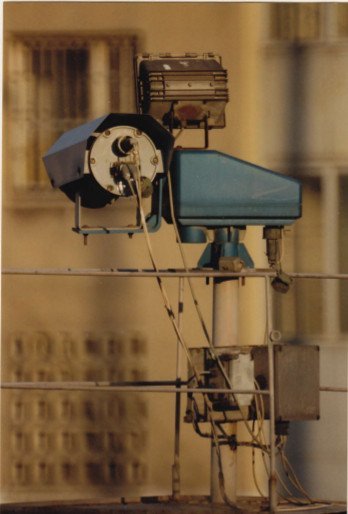 Überwachungskamera in der Frohen Zukunft – © 1990 Thomas Jannot