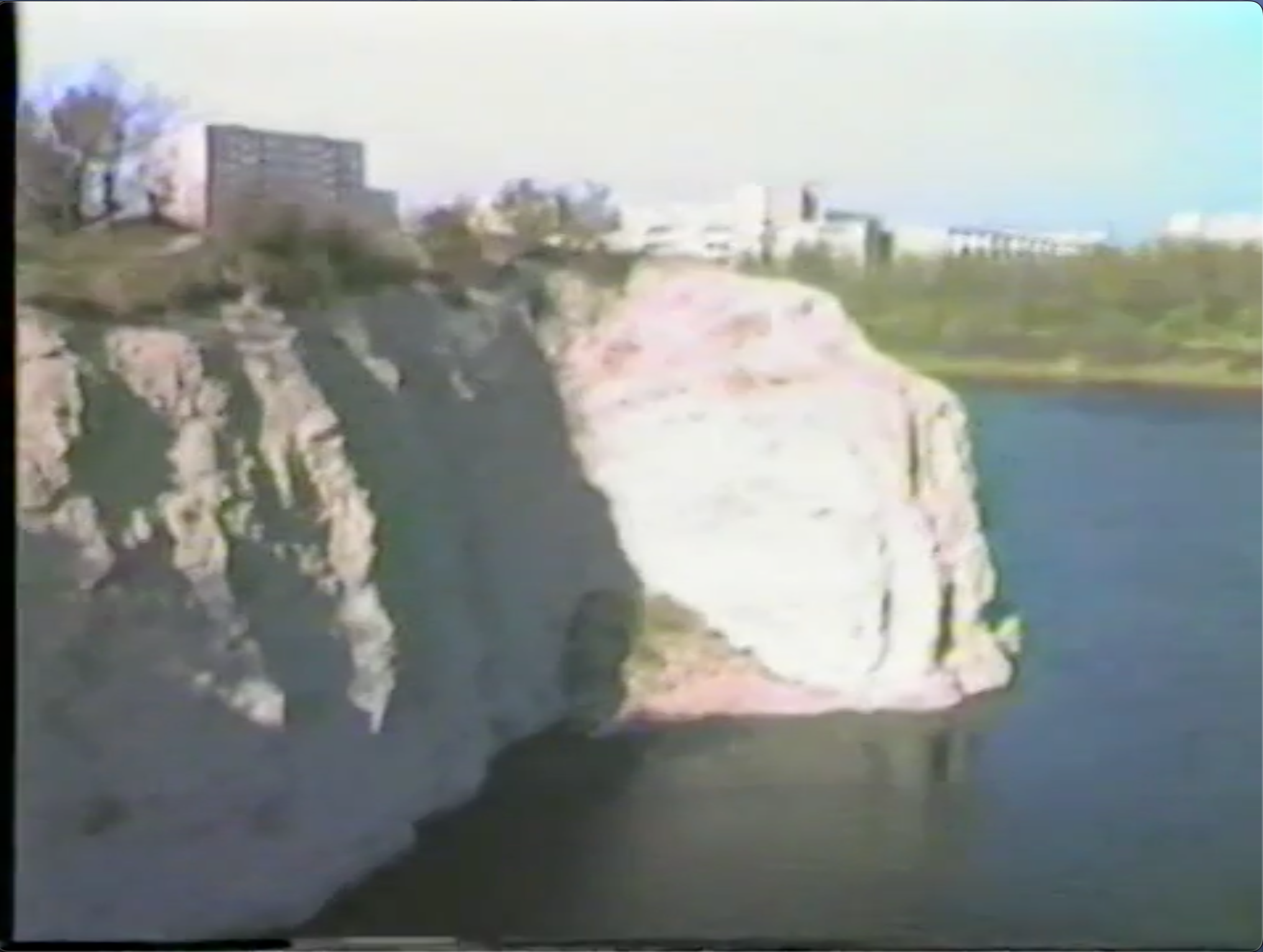 Authentisches Foto vom Graebsee in Halle-Neustadt im Frühjahr 1990